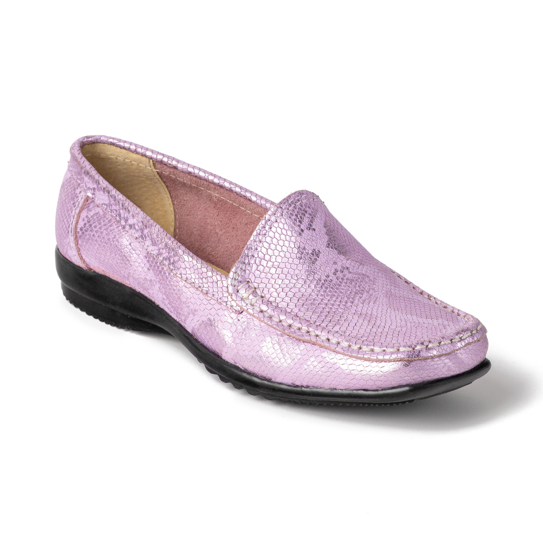 MOCASIN CUERO METALIZADO ROSA ART 059