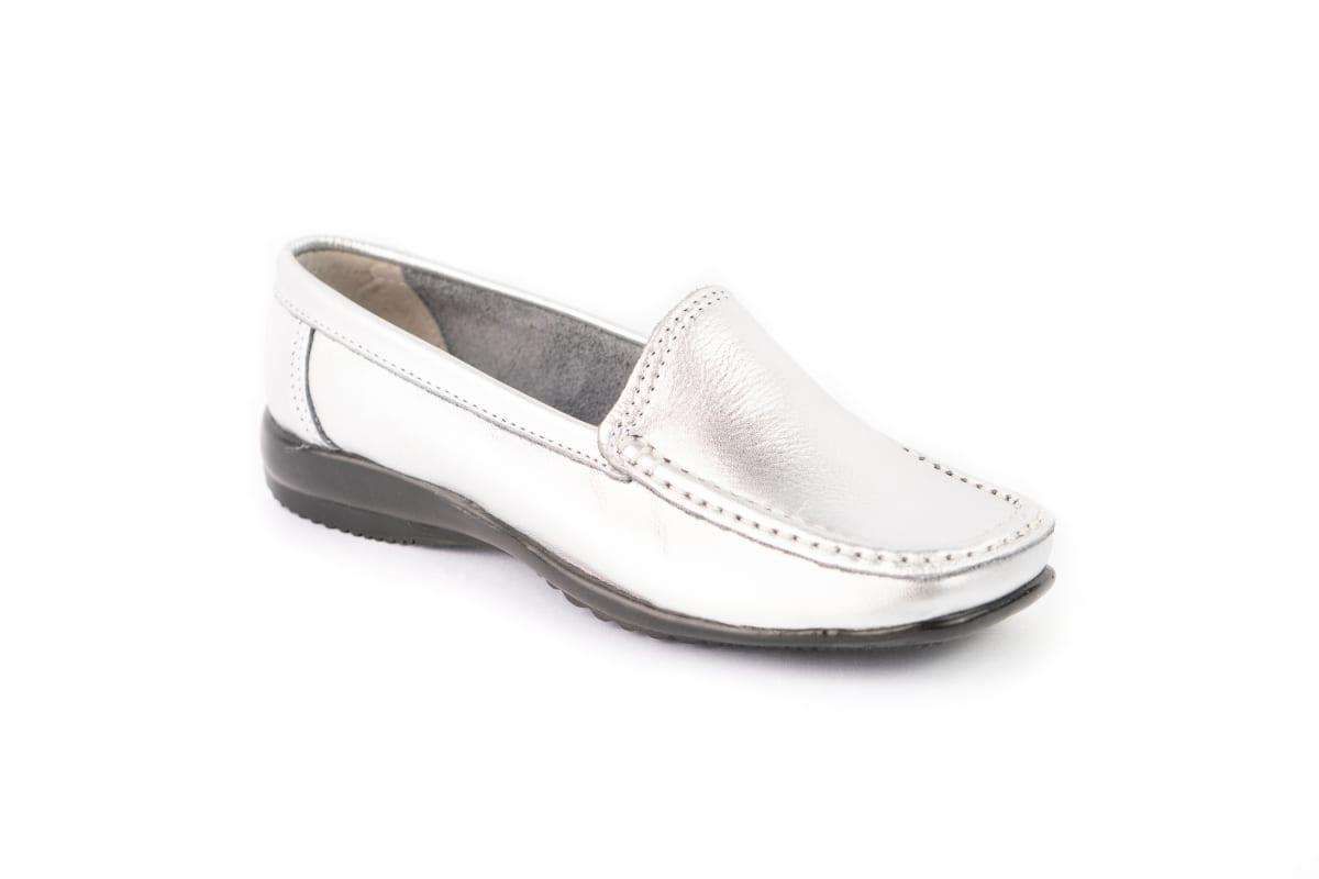 MOCASIN CUERO PLATA