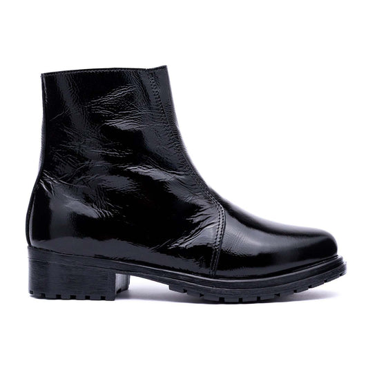 BOTIN CUERO CHAROL NEGRO ART 019