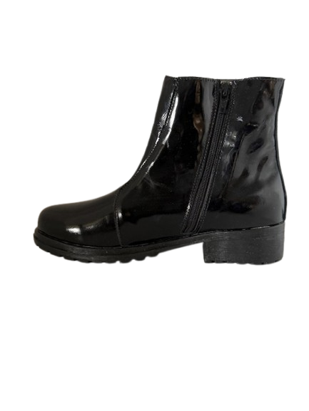 BOTIN CUERO CHAROL NEGRO ART 019
