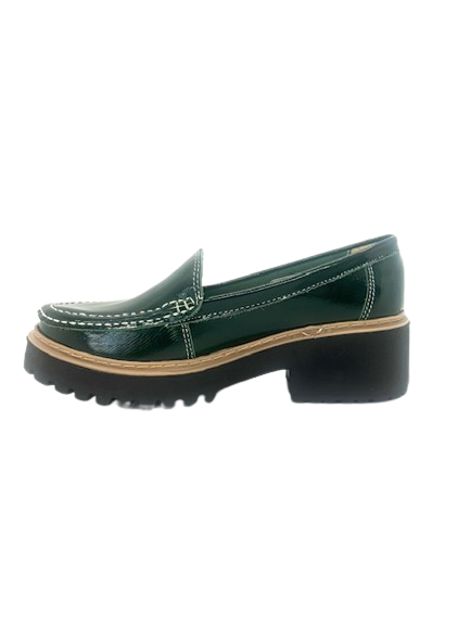 Mocasin cuero charol verde art 063